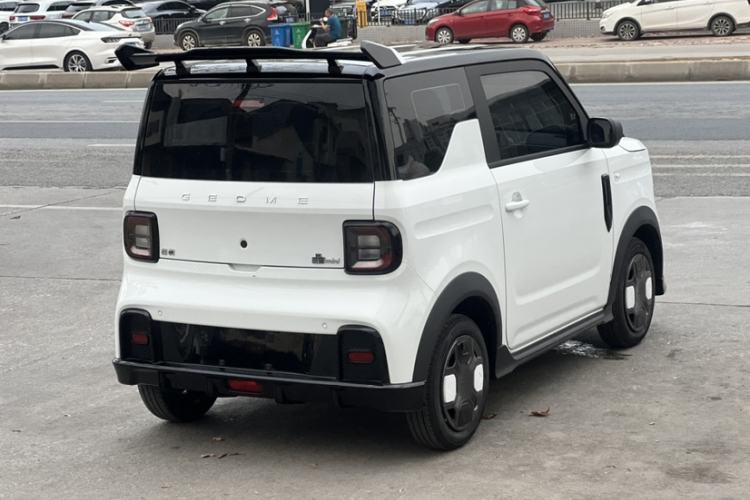 Used Geely Galaxy Panda 2025 210km Panda Kart Exterior 7