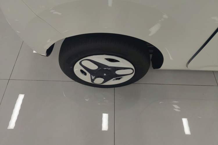 Used Geely Galaxy Panda 2025 210 km – Yuanqi Bear Exterior 8