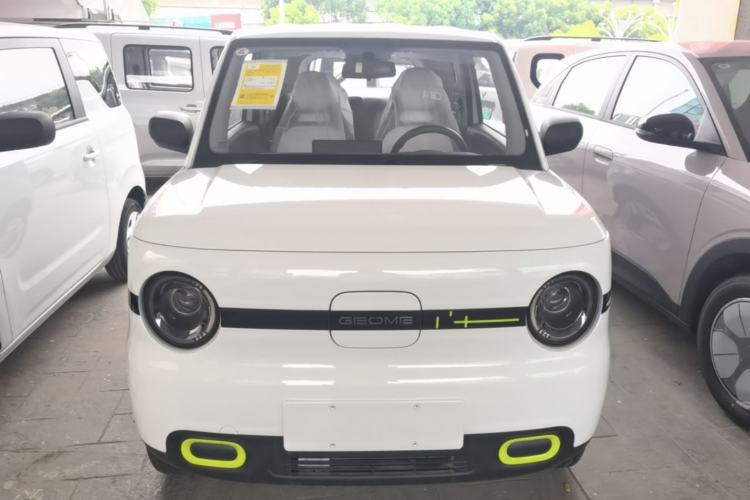 Used Geely Galaxy Panda 2025 210 km – Yuanqi Bear Front