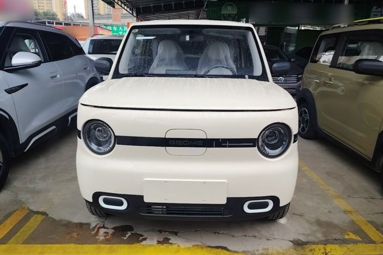 Used Geely Galaxy Panda 2025 210 km – Yuanqi Bear Front