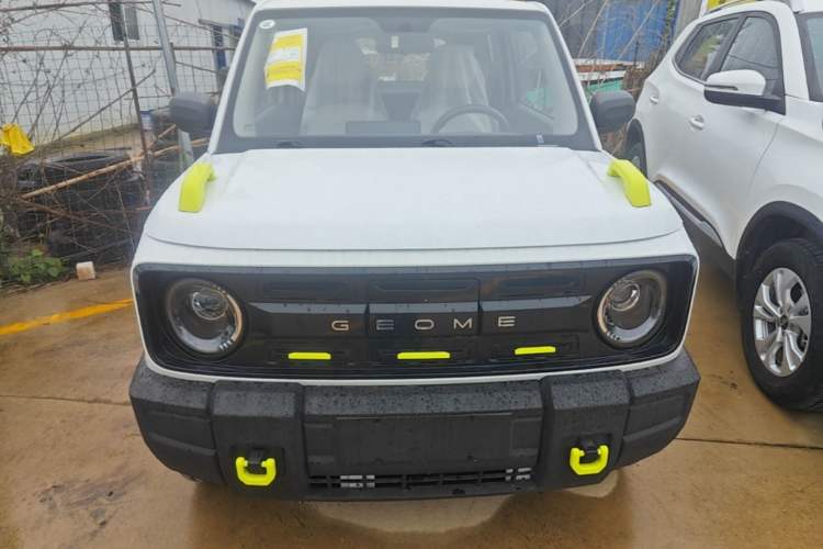 Used Geely Galaxy Panda 2025 210km Panda Rider Front