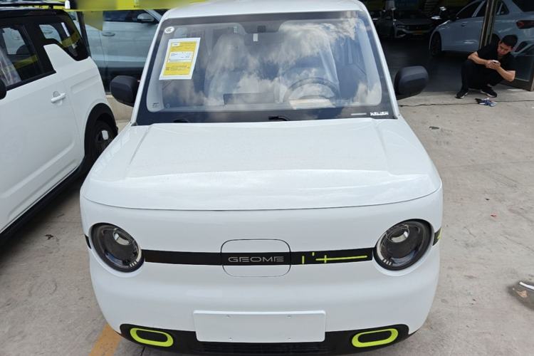 Used Geely Galaxy Panda 2025 210 km – Yuanqi Bear Front