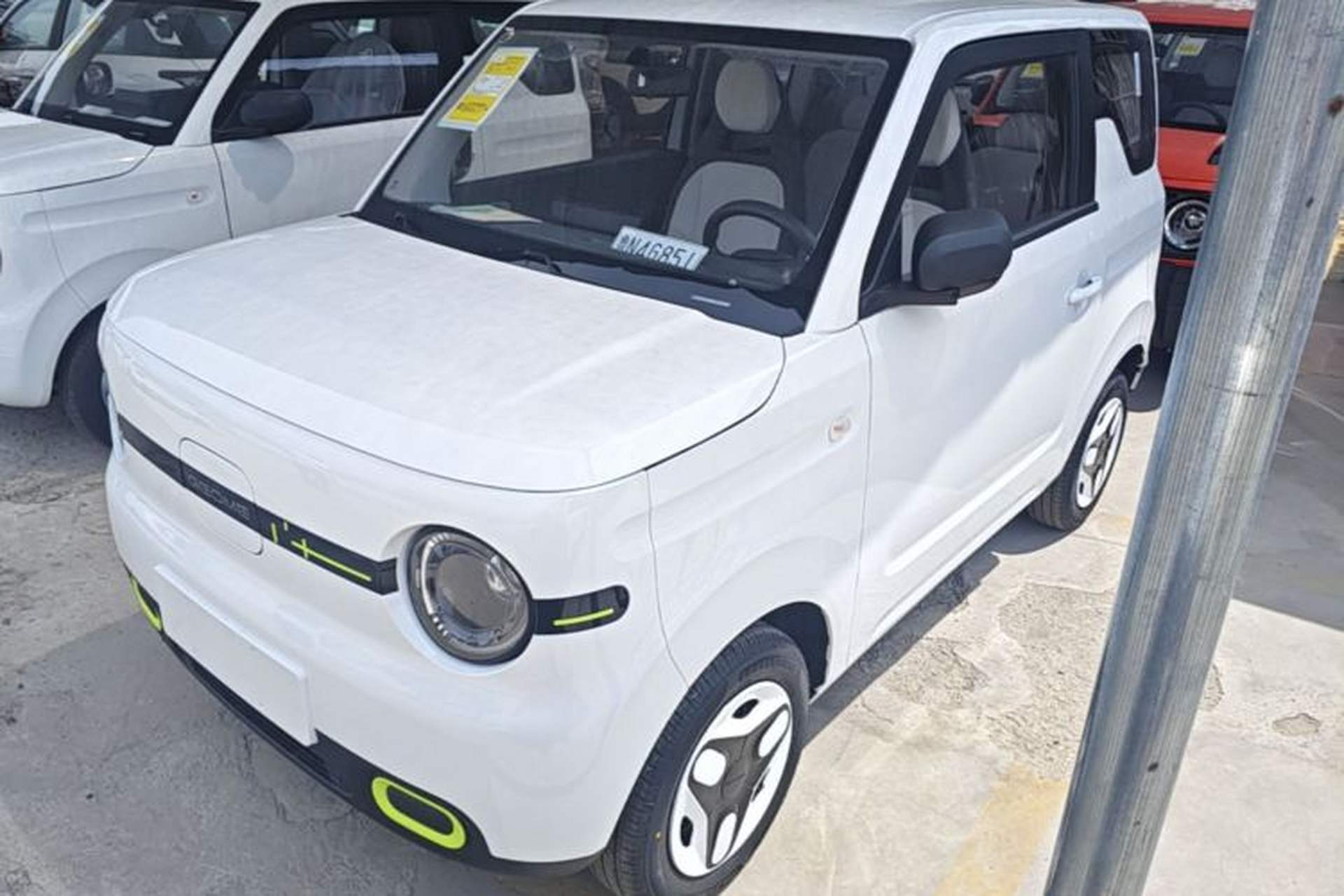Used Geely Galaxy Panda 2025 210 km – Yuanqi Bear Front Left 45 Deg