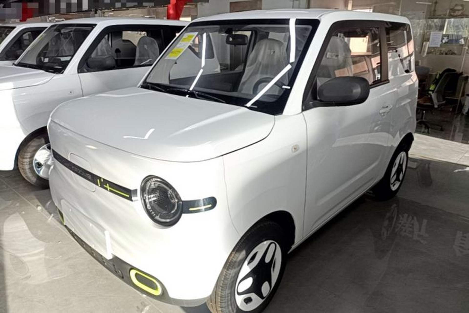 Used Geely Galaxy Panda 2025 210 km – Yuanqi Bear Front Left 45 Deg