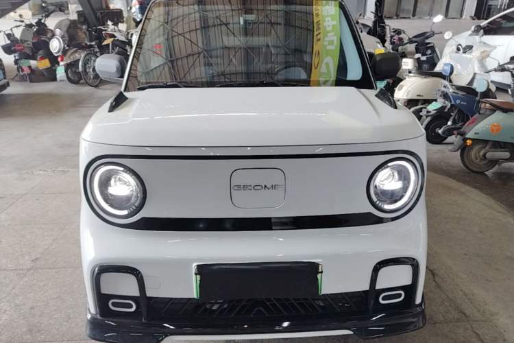 Used Geely Galaxy Panda 2025 210km Panda Kart Front
