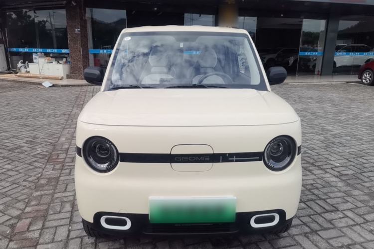 Used Geely Galaxy Panda 2025 210 km – Yuanqi Bear Front