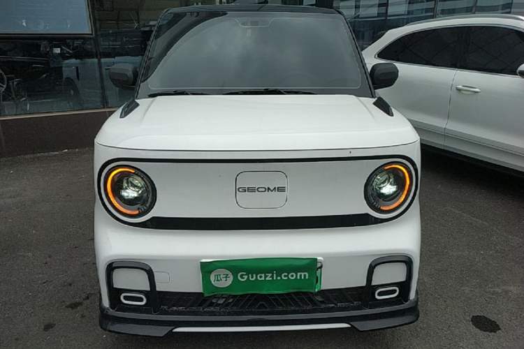 Used Geely Galaxy Panda 2025 210km Panda Kart Front