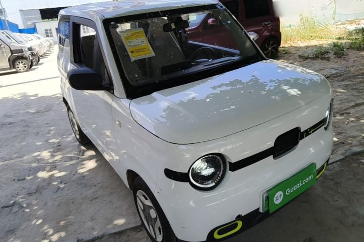 Used Geely Galaxy Panda 2025 210 km – Yuanqi Bear Front Right 45 Deg