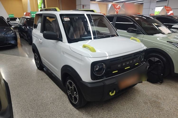 Used Geely Galaxy Panda 2025 210km Panda Rider Front Right 45 Deg