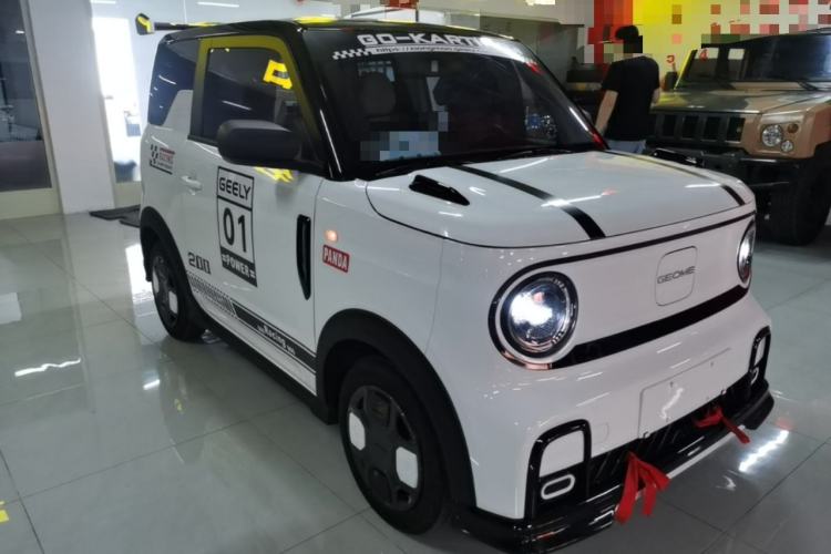 Used Geely Galaxy Panda 2025 210km Panda Kart Front Right 45 Deg