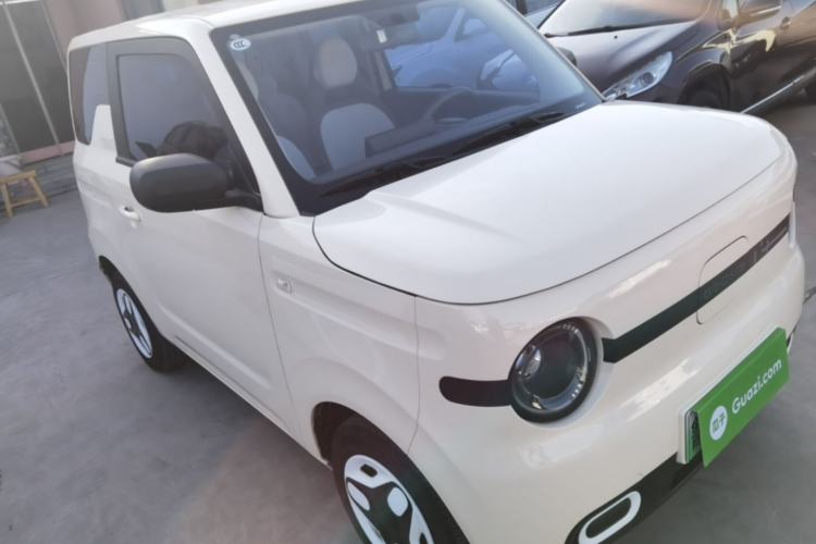 Used Geely Galaxy Panda 2025 210 km – Yuanqi Bear Front Right 45 Deg