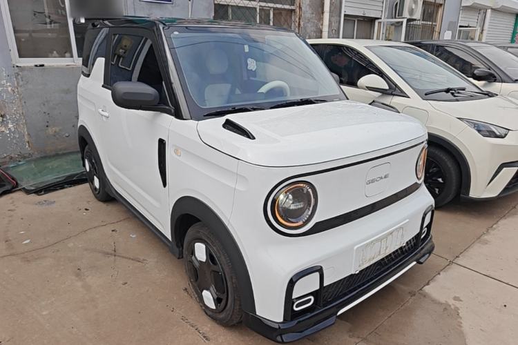 Used Geely Galaxy Panda 2025 210km Panda Kart Front Right 45 Deg