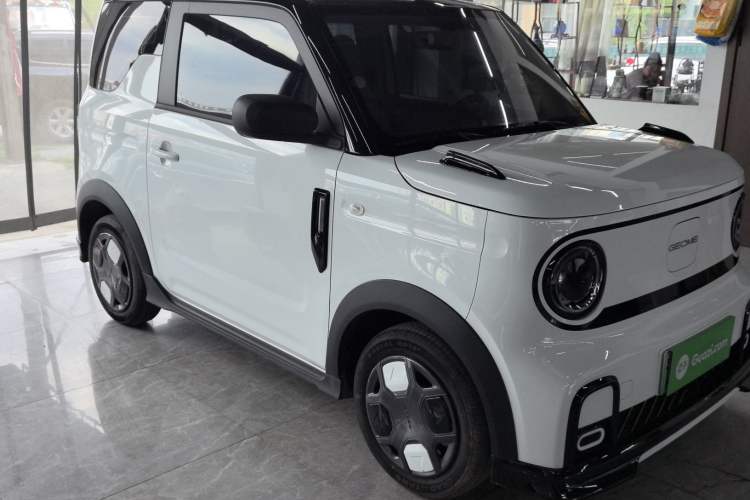 Used Geely Galaxy Panda 2025 210km Panda Kart Front Right 45 Deg