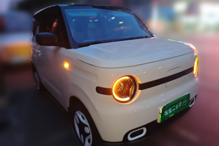 Used Geely Galaxy Panda 2025 210 km – Yuanqi Bear Front Right 45 Deg