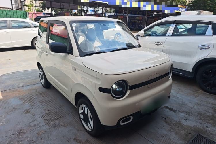 Used Geely Galaxy Panda 2025 210 km – Yuanqi Bear Front Right 45 Deg