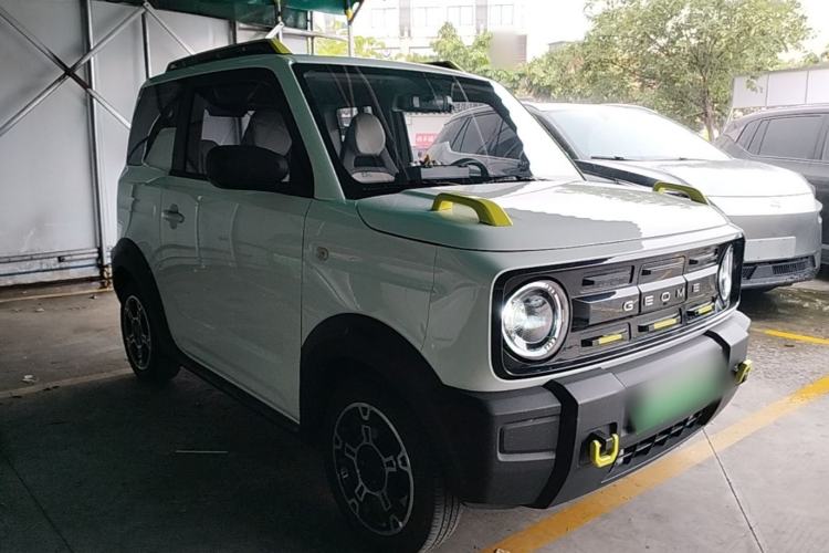 Used Geely Galaxy Panda 2025 210km Panda Rider Front Right 45 Deg