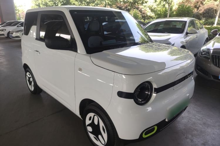 Used Geely Galaxy Panda 2025 210 km – Yuanqi Bear Front Right 45 Deg