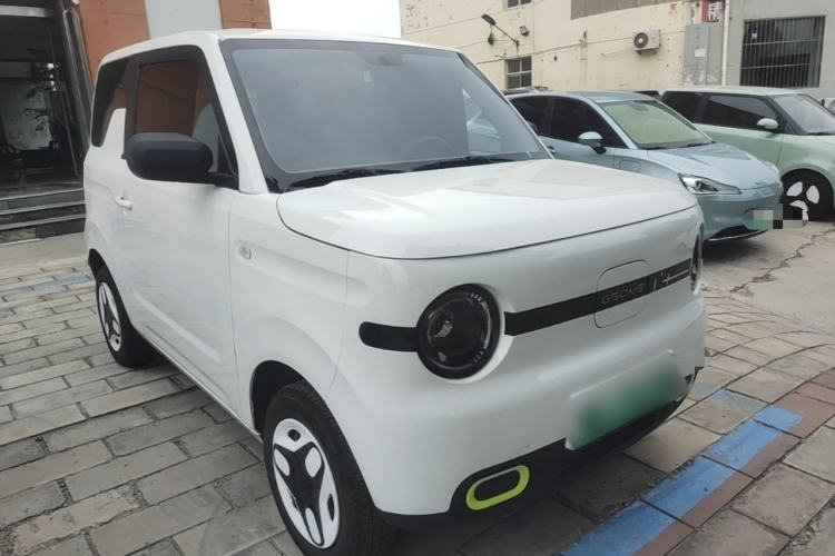 Used Geely Galaxy Panda 2025 210 km – Yuanqi Bear Front Right 45 Deg