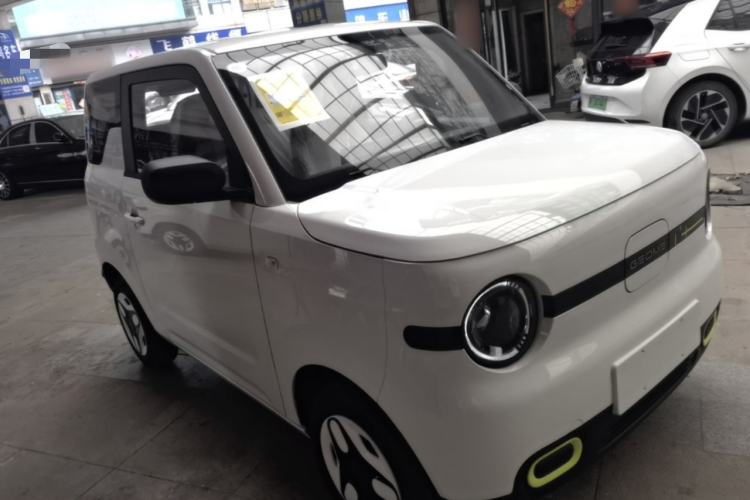 Used Geely Galaxy Panda 2025 210 km – Yuanqi Bear Front Right 45 Deg