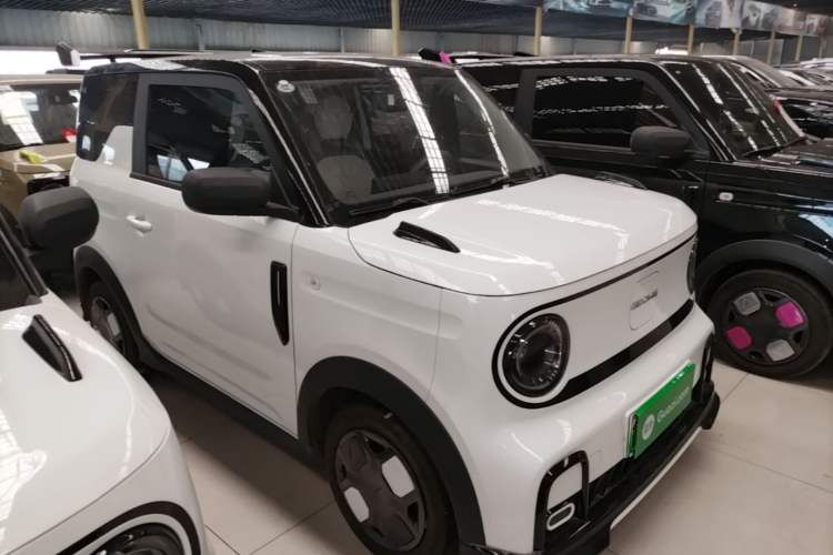 Used Geely Galaxy Panda 2025 210km Panda Kart Front Right 45 Deg