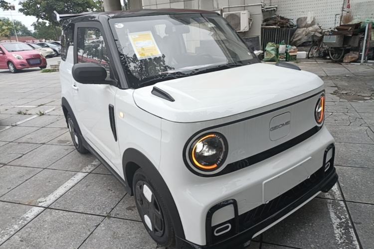 Used Geely Galaxy Panda 2025 210km Panda Kart Front Right 45 Deg