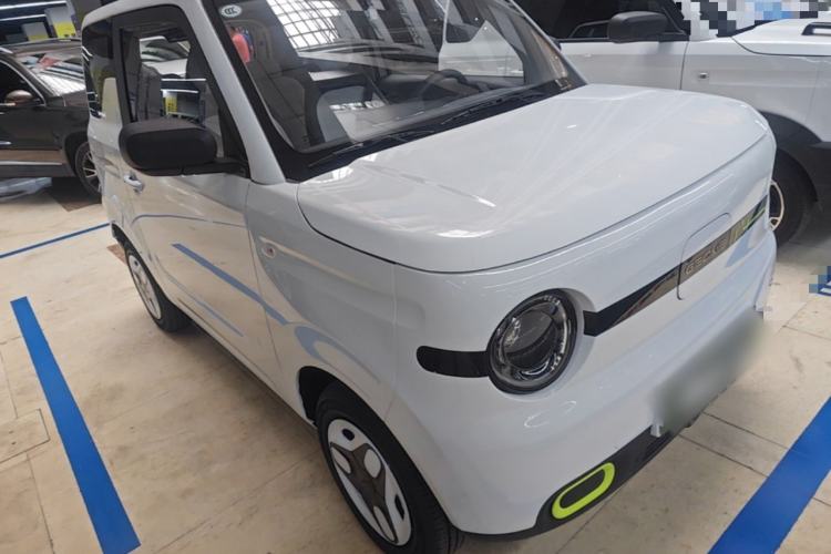 Used Geely Galaxy Panda 2025 210 km – Yuanqi Bear Front Right 45 Deg