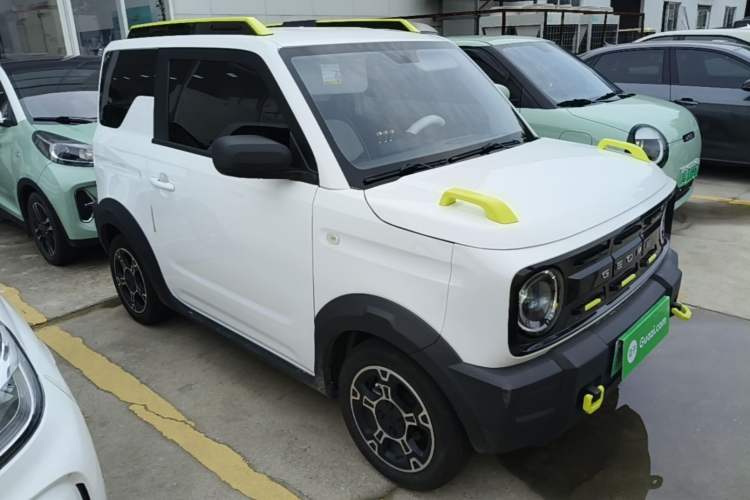Used Geely Galaxy Panda 2025 210km Panda Rider Front Right 45 Deg