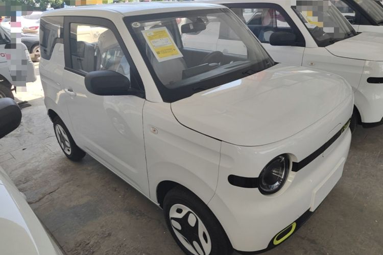 Used Geely Galaxy Panda 2025 210 km – Yuanqi Bear Front Right 45 Deg