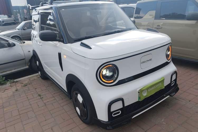 Used Geely Galaxy Panda 2025 210km Panda Kart Front Right 45 Deg