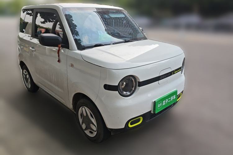 Used Geely Galaxy Panda 2025 210 km – Yuanqi Bear Front Right 45 Deg