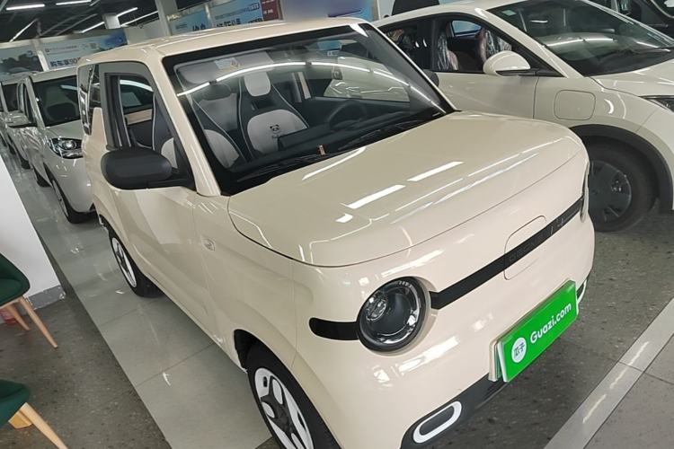 Used Geely Galaxy Panda 2025 210 km – Yuanqi Bear Front Right 45 Deg
