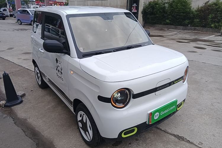 Used Geely Galaxy Panda 2025 210 km – Yuanqi Bear Front Right 45 Deg