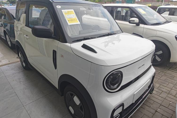 Used Geely Galaxy Panda 2025 210km Panda Kart Front Right 45 Deg