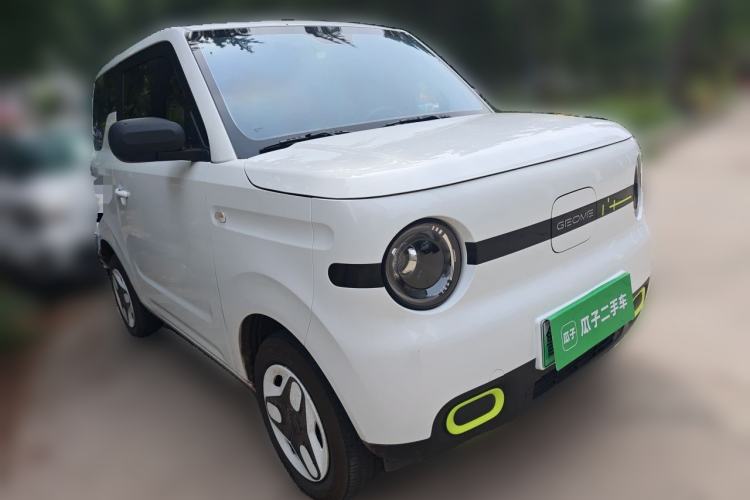 Used Geely Galaxy Panda 2025 210 km – Yuanqi Bear Front Right 45 Deg