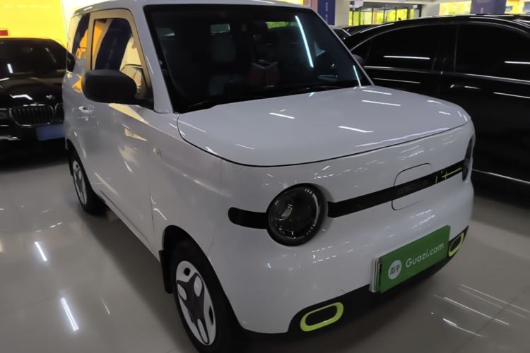 Used Geely Galaxy Panda 2025 210 km – Yuanqi Bear Front Right 45 Deg