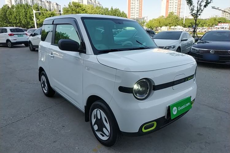 Used Geely Galaxy Panda 2025 210 km – Yuanqi Bear Front Right 45 Deg