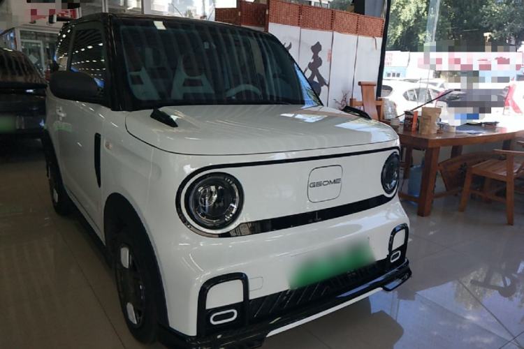 Used Geely Galaxy Panda 2025 210km Panda Kart Front Right 45 Deg