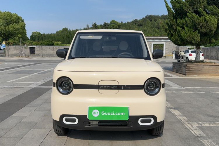 Used Geely Galaxy Panda 2025 210 km – Yuanqi Bear Front