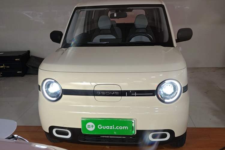 Used Geely Galaxy Panda 2025 210 km – Yuanqi Bear Front