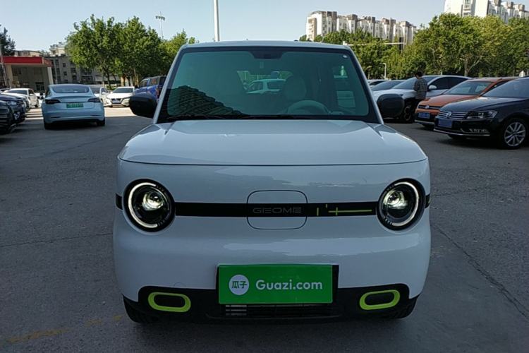 Used Geely Galaxy Panda 2025 210 km – Yuanqi Bear Front