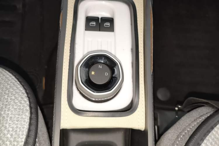 Used Geely Galaxy Panda 2025 210km Panda Kart Gear Lever
