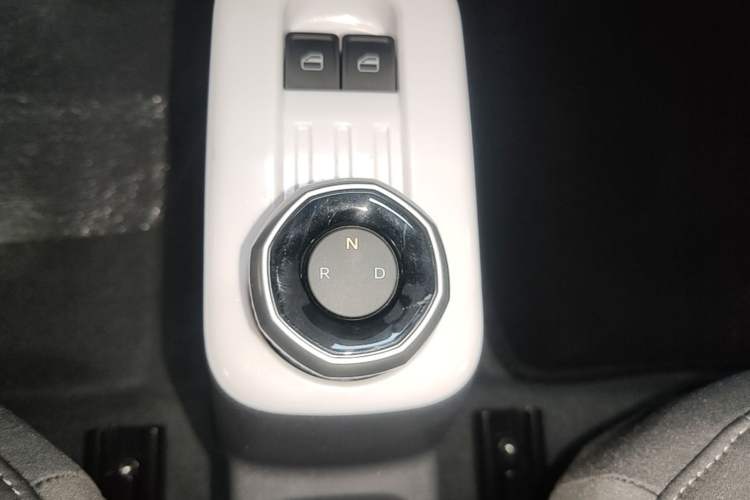 Used Geely Galaxy Panda 2025 210km Panda Kart Gear Lever