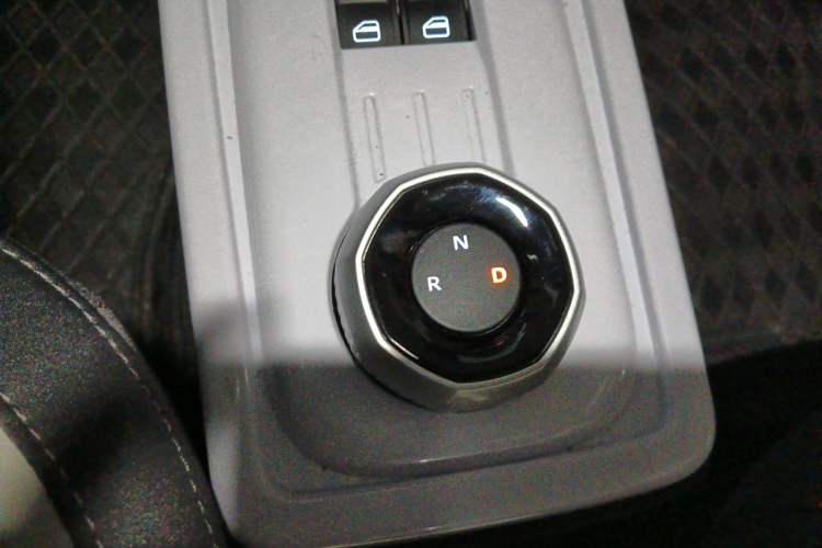 Used Geely Galaxy Panda 2025 210km Panda Kart Gear Lever