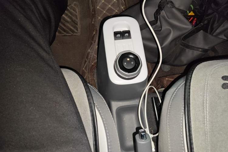 Used Geely Galaxy Panda 2025 210km Panda Kart Gear Lever
