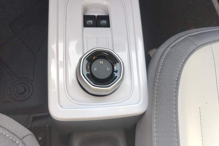 Used Geely Galaxy Panda 2025 210km Panda Kart Gear Lever