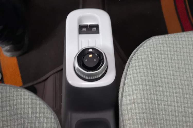 Used Geely Galaxy Panda 2025 210km Panda Kart Gear Lever