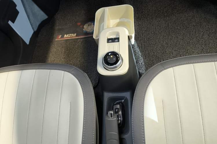 Used Geely Galaxy Panda 2025 210km Panda Kart Gear Lever