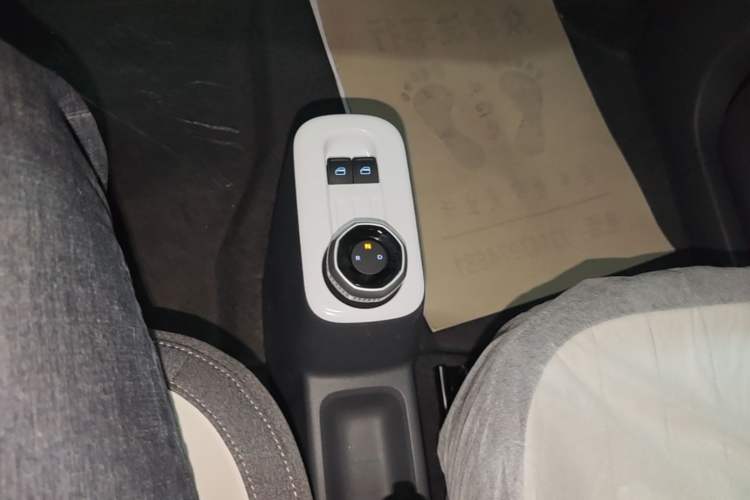Used Geely Galaxy Panda 2025 210km Panda Kart Gear Lever