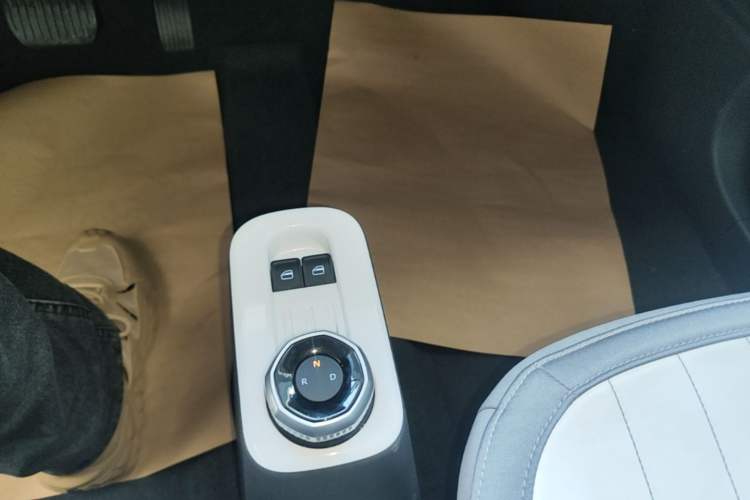 Used Geely Galaxy Panda 2025 210km Panda Kart Gear Lever