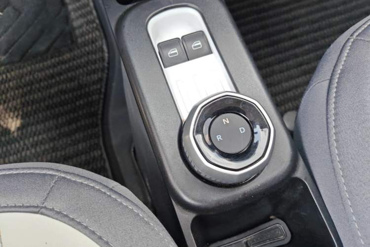 Used Geely Galaxy Panda 2025 210km Panda Kart Gear Lever